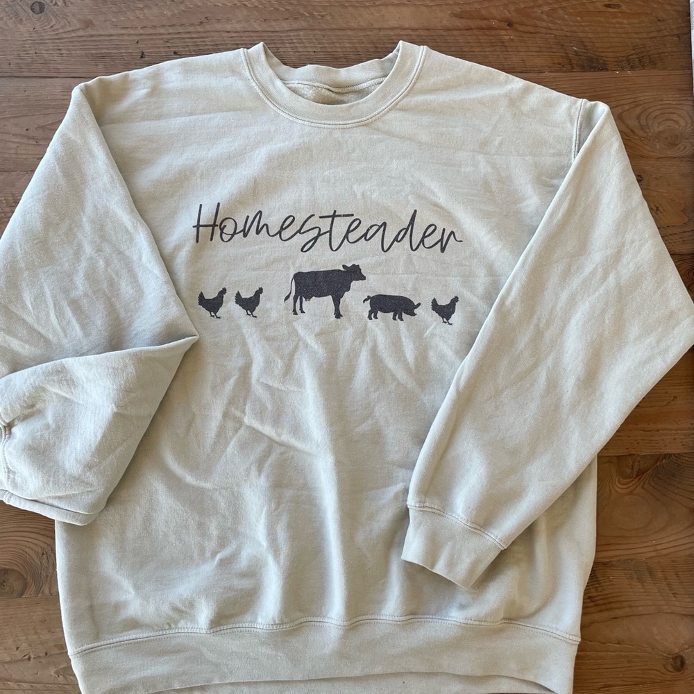 Cream Homesteader crew neck sweatshirt